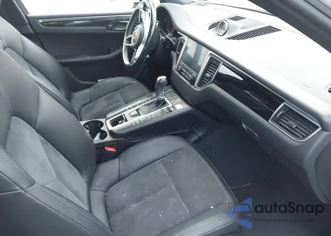 2018 Porsche Macan z USA, uszkodzony, nr VIN WP1AA2A52JLB09212